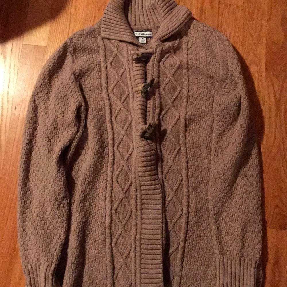 Women’s sweater